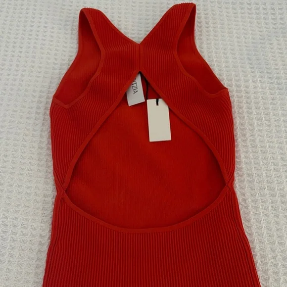 Aritzia Vibrant Red Sleeveless Tank - Picture 4 of 5